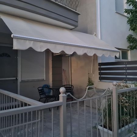 Makis Apartments Touzla Ofrínion 외부 사진
